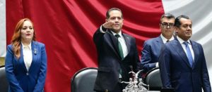 Raúl Bolaños-Cacho Cué rinde protesta como presidente de la Cámara de Diputados.