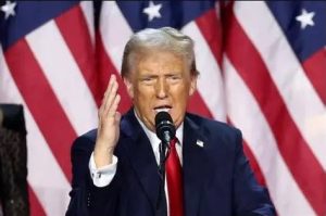 Donald Trump enojado.