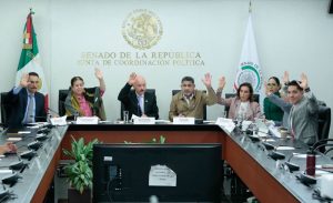 Comisión de salud del Senado de la República.