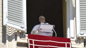 El Papa León XIV anunció que será operado en los próximos días de un nódulo en el pulmón.