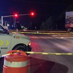 Motociclista pierde la vida al estrellarse tras golpear una boya de la vía del eje Nororiente