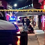 Mujer asesinada a balazos cuando cenaba en una taquería en el centro de Silao